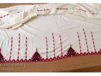 Platou vechi cu broderie manuală - textil