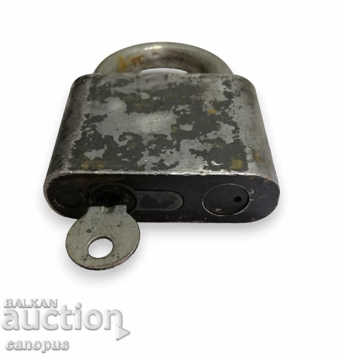 Аукцион Стар Катинар с ключ - Работещ