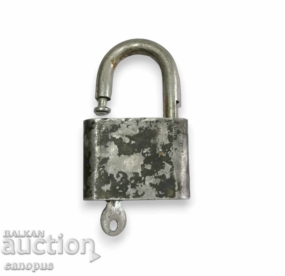 Доставка на Стар Катинар с ключ - Работещ