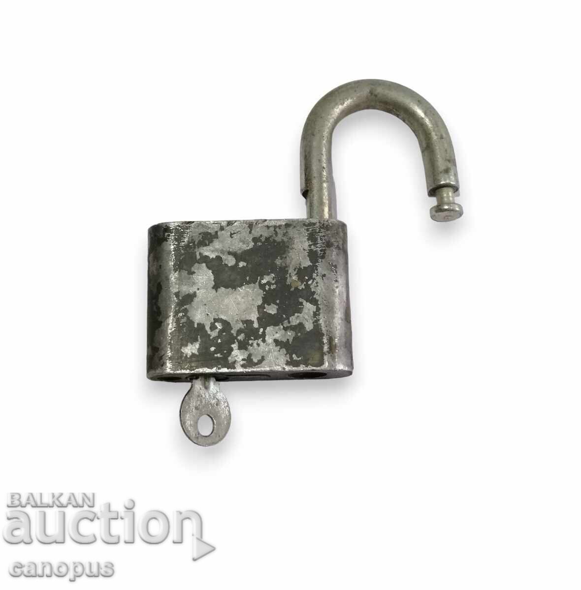 Стар Катинар с ключ - Работещ - 5