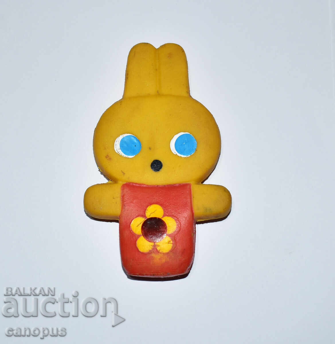 Jucărie din cauciuc iepuraș - Jucărie veche pentru copii iepure din perioada socialistă Jucărie din cauciuc iepuraș - Jucărie veche pentru copii iepure din perioada socialistă