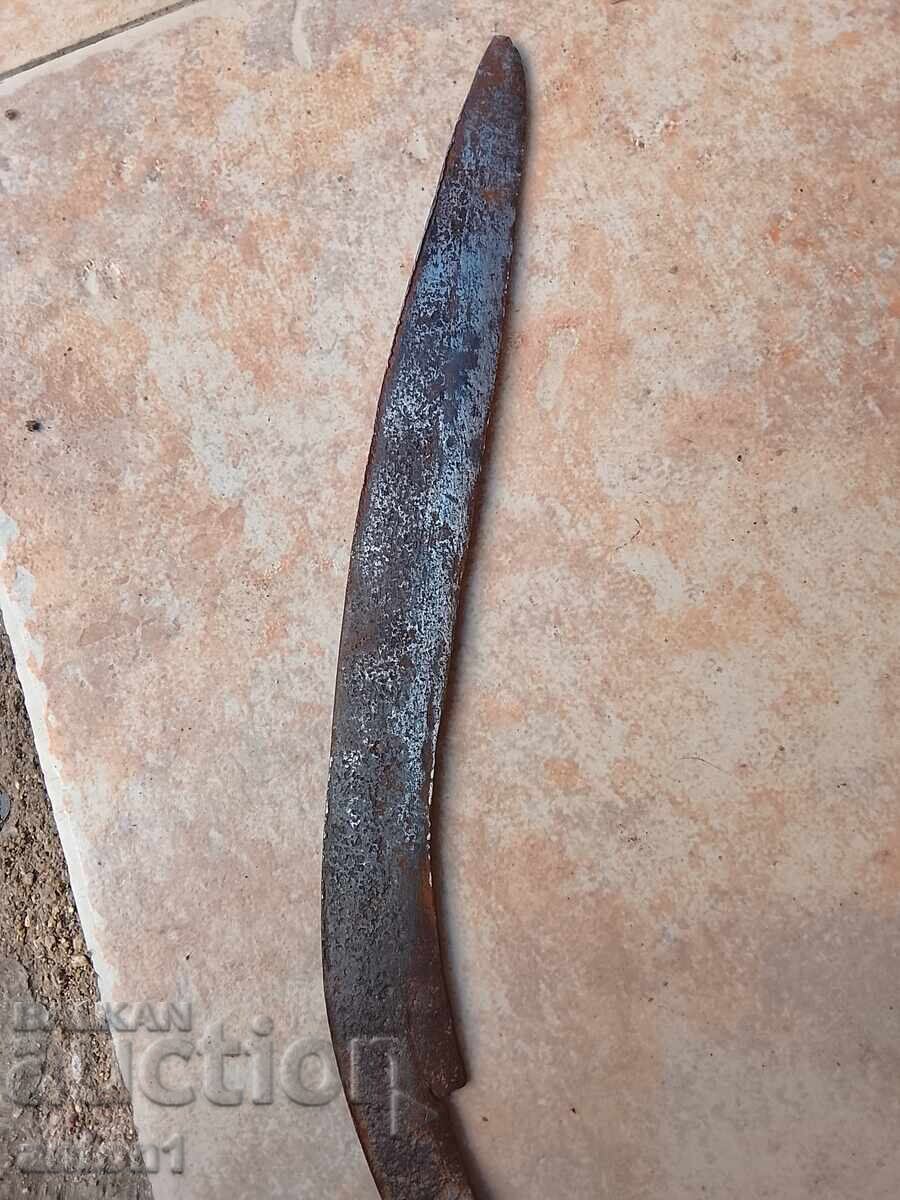 Παλιό μαχαίρι δύο στοιχείων με τιμή € 3.00 | 5.87 BGN
