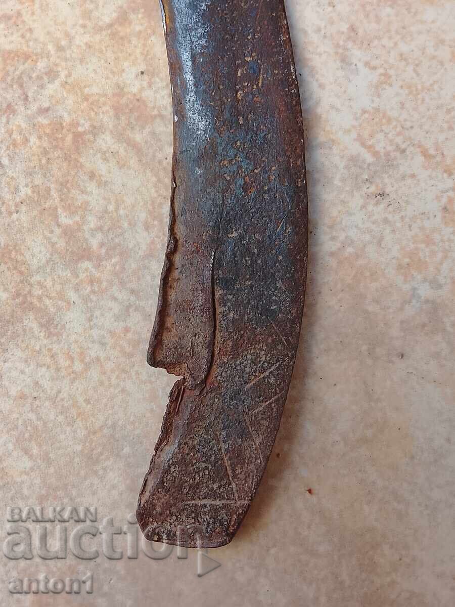 Παράδοση Παλιό μαχαίρι δύο στοιχείων