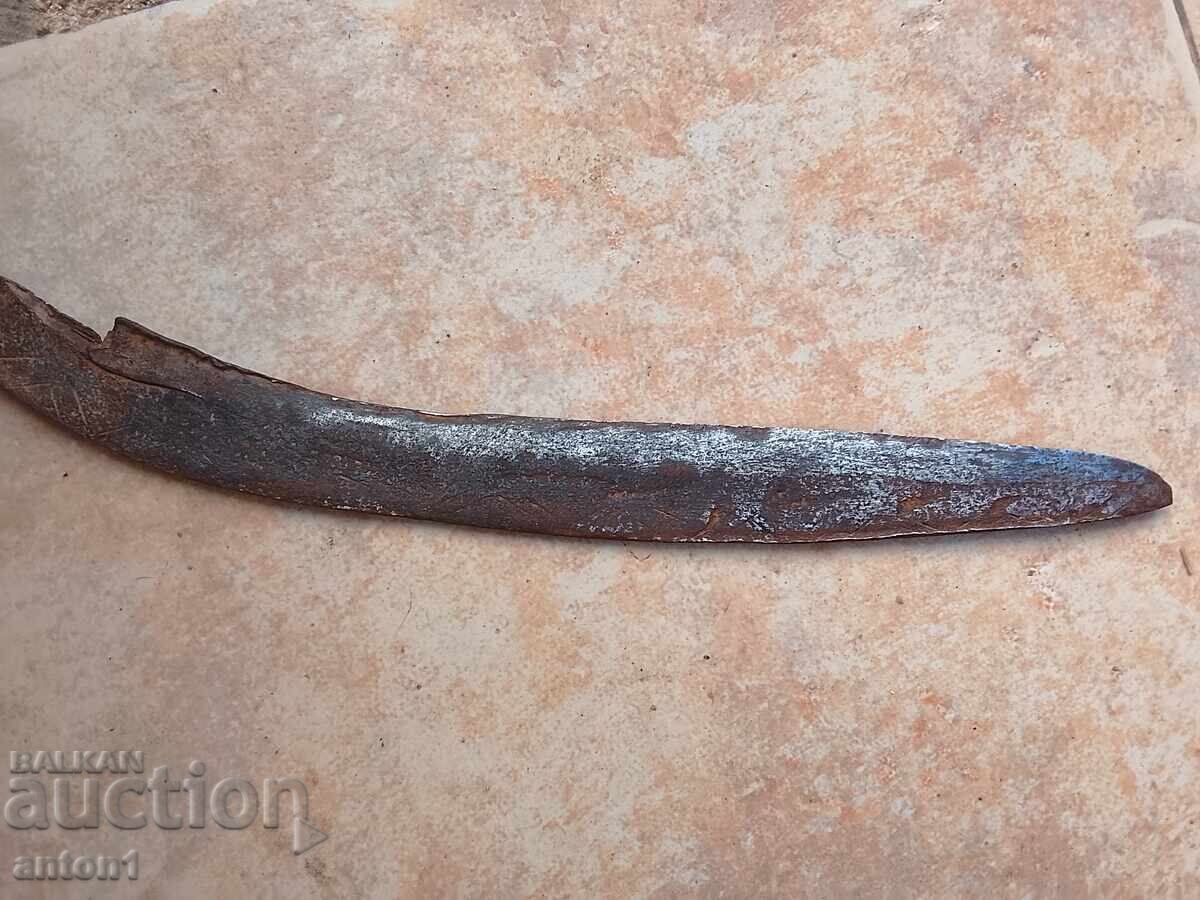 Cuțit vechi cu două componente