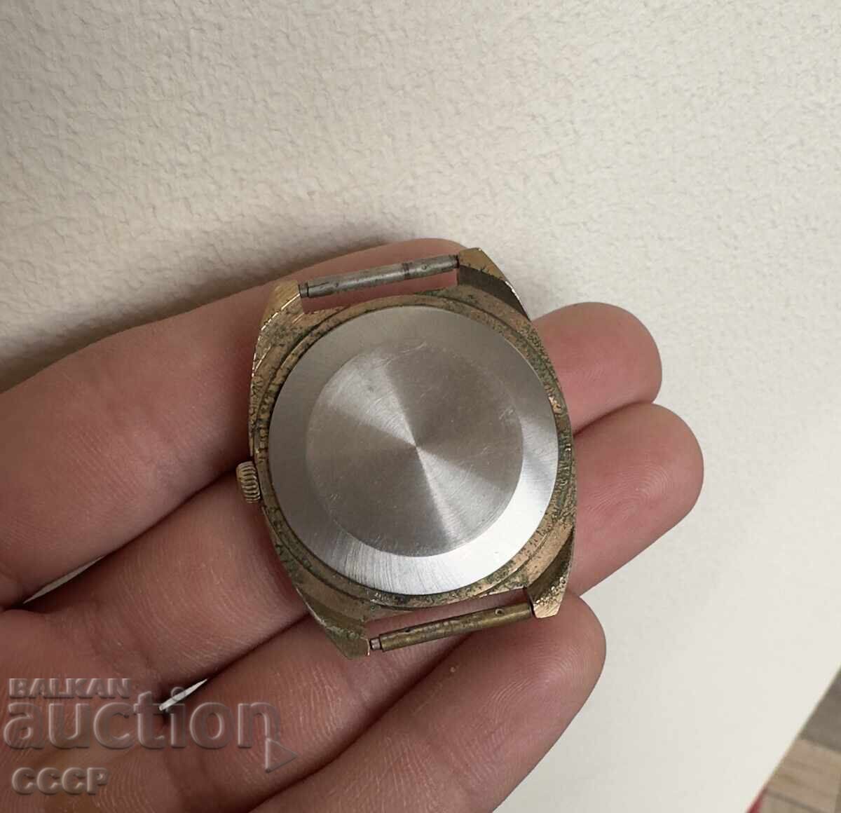 Доставка на Рядък Часовник Ракета