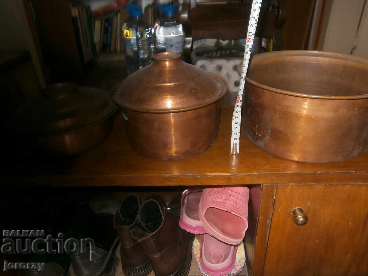 Auction  3 clean copper pots