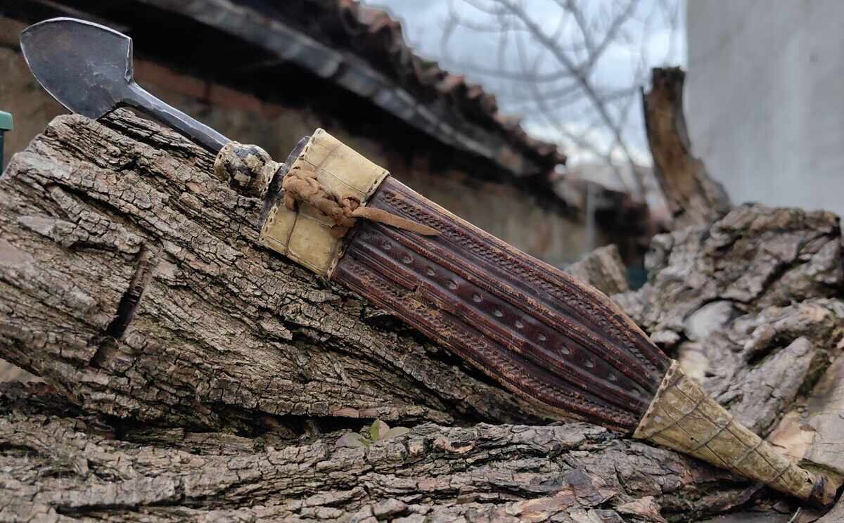 ΑΦΡΙΚΑΝΙΚΟ ΜΑΧΑΙΡΙ ΚΑΜΑΙ ΑΚΟΝΗ ΚΑΝΙΑ με τιμή € 25.00 | 48.90 BGN