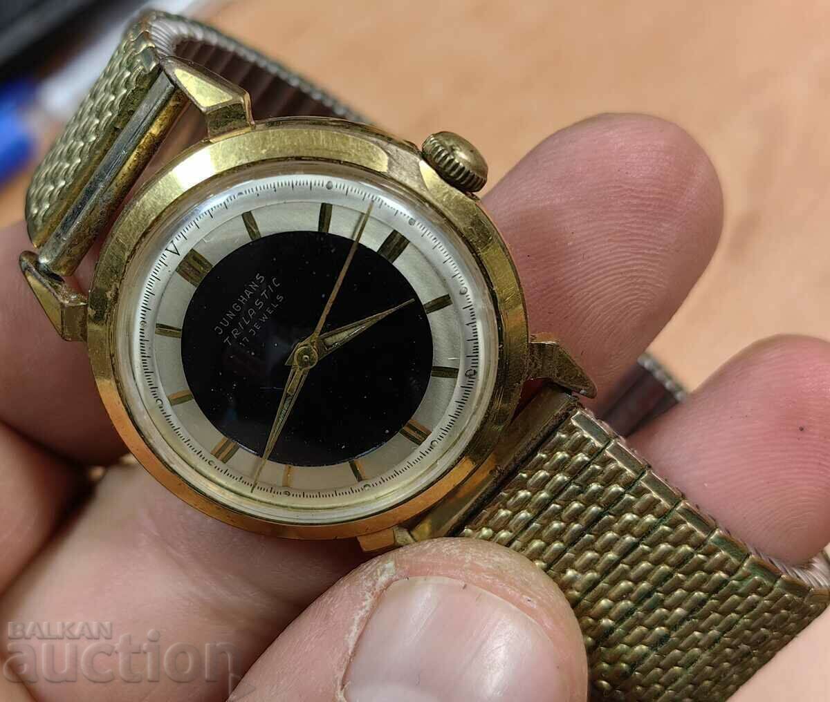 Аукцион РЯДЪК JUNGHANS TRILASTIC CRAB КРАБ ПОЗЛАТЕН МЪЖКИ ЧАСОВНИК