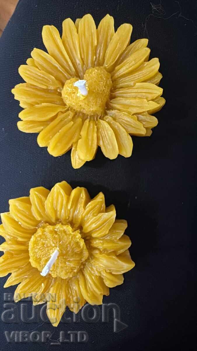 ΛΟΥΛΟΥΔΙΑ - 2 χειροποίητα κεριά από καθαρό κερί μέλισσας