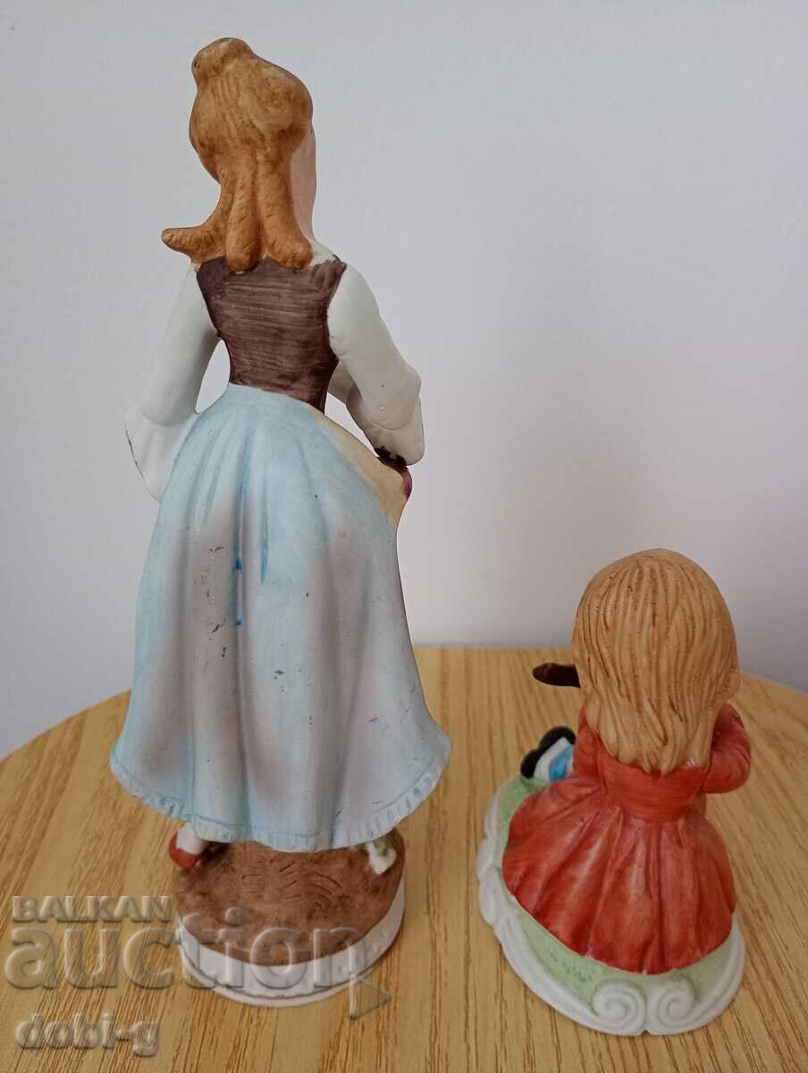 Figurine din porțelan cu preț € 15.00 | 29.34 BGN