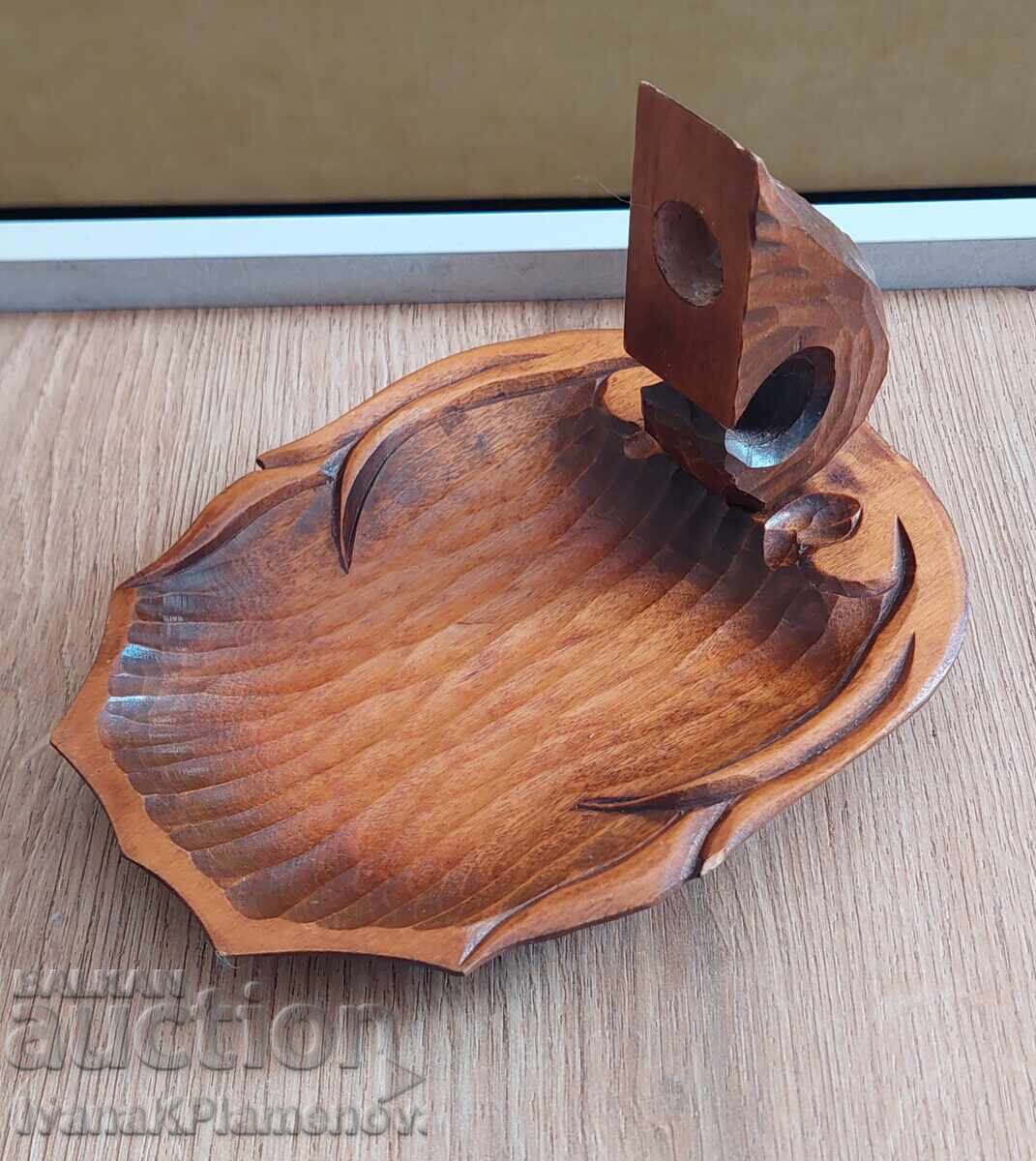 Δημοπρασία Χειροποίητα ξυλόγλυπτα κηροπήγια τοίχου Νορβηγίας σε τιμή ευκαιρίας