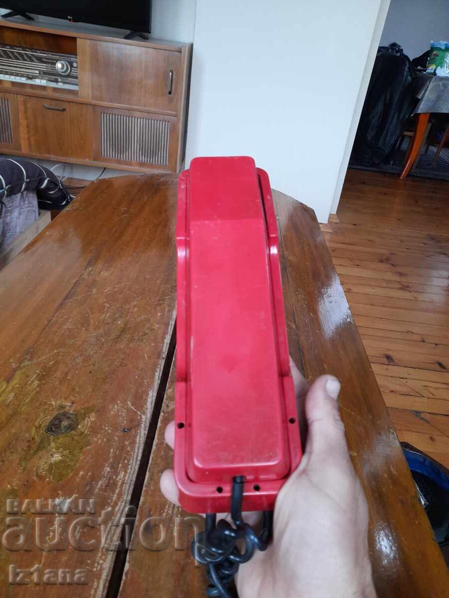 Old phone with price € 30.00 | 58.68 BGN