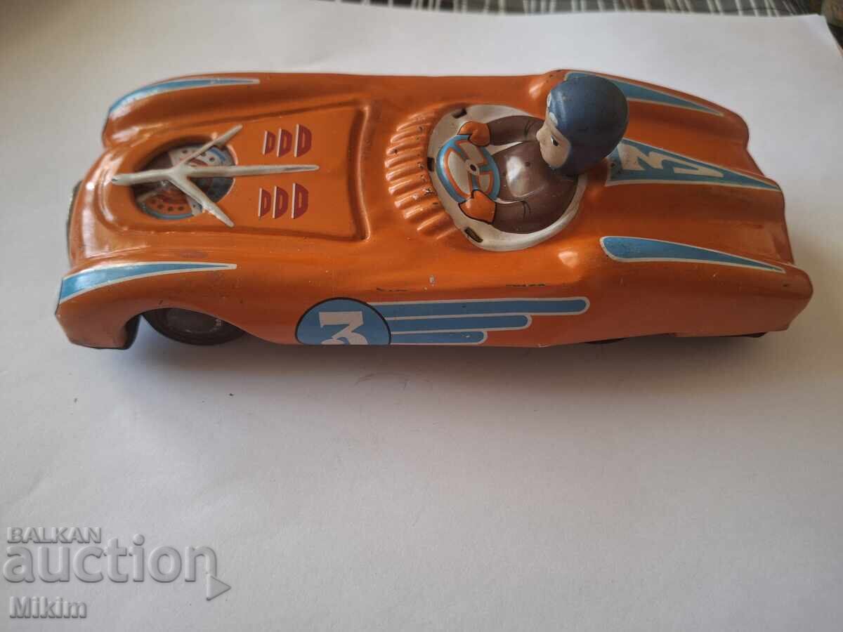 Licitație Mașinuță rară din tablă din perioada socialistă, anii '60 2