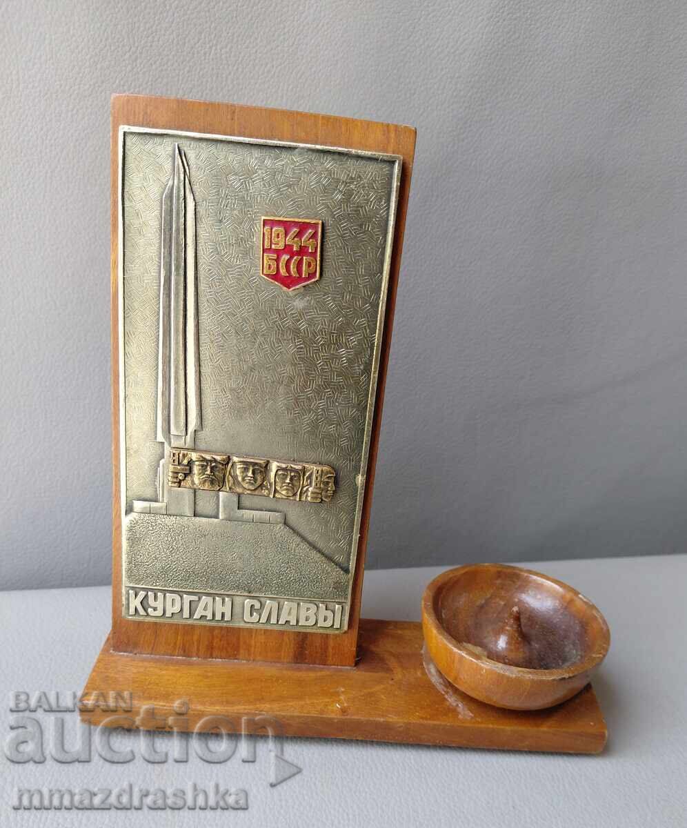 Ξύλινο κηροπήγιο από την ΕΣΣΔ