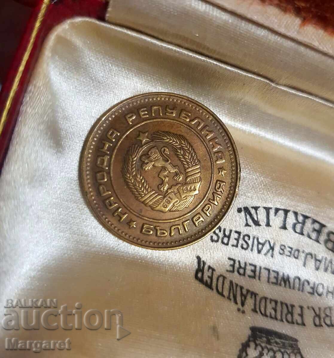 5 cenți 1988 cu preț € 90.00 | 176.03 BGN