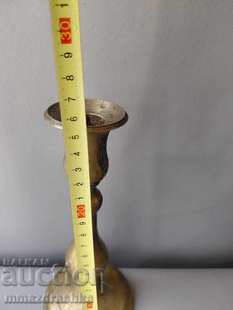 Δημοπρασία Χάλκινο κηροπήγιο