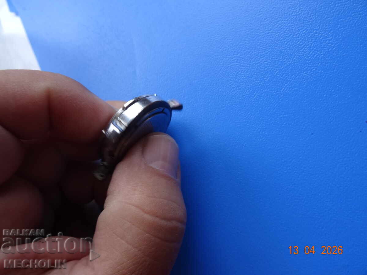 Auction  COLLECTIBLE VOSTOK KOMANDIRSKIE WATCH CASE AND DIAL