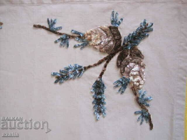 Licitație Patrat - lucrat manual