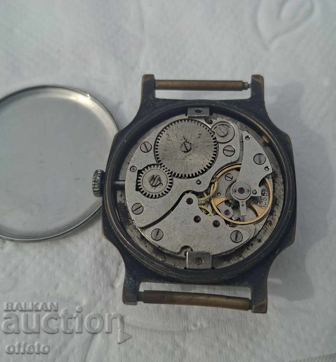 Доставка на ЧАСОВНИК ПОБЕДА