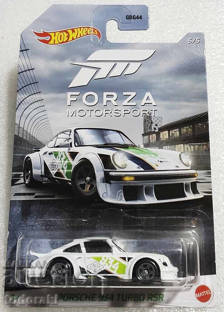Hot Wheels Porsche 934 Turbo RSR 1:64