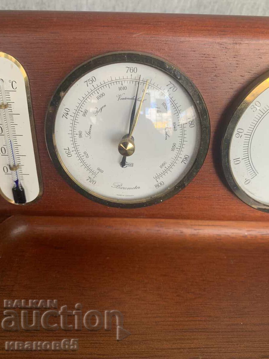 Auction  barometer thermometer hygrometer