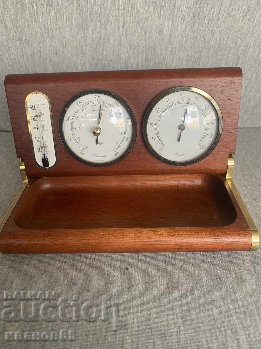 barometer thermometer hygrometer