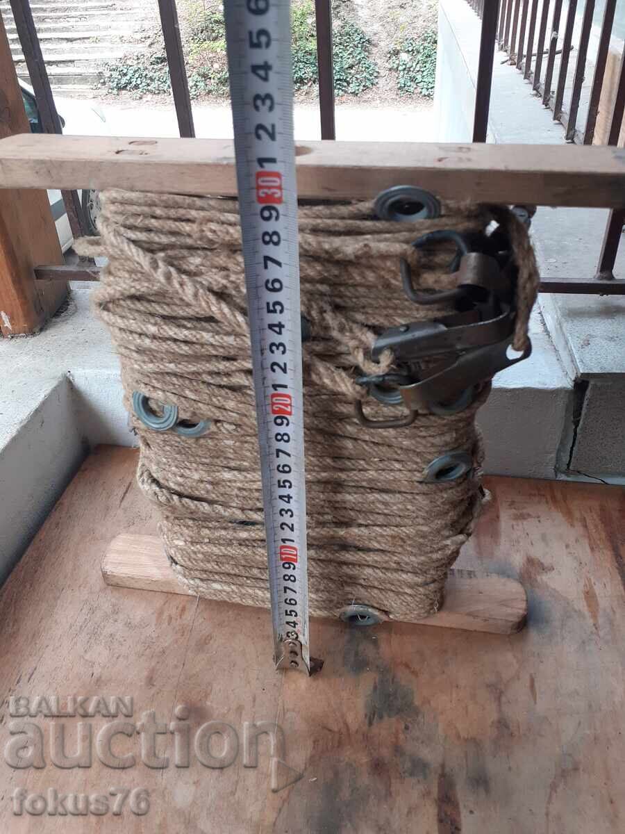 Παλιό στρατιωτικό σχοινί από κάνναβη για σκαπανείς με κρίκους και καραμπίνερ - 7