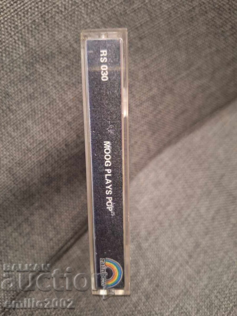 Casetă audio - Moog plays pop cu preț € 1.49 | 2.91 BGN Casetă audio - Moog plays pop cu preț € 1.49 | 2.91 BGN