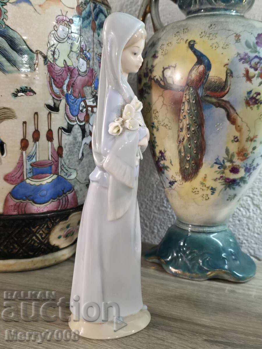 Figurină de colecție din porțelan Lladro !!! cu preț € 30.00 | 58.68 BGN