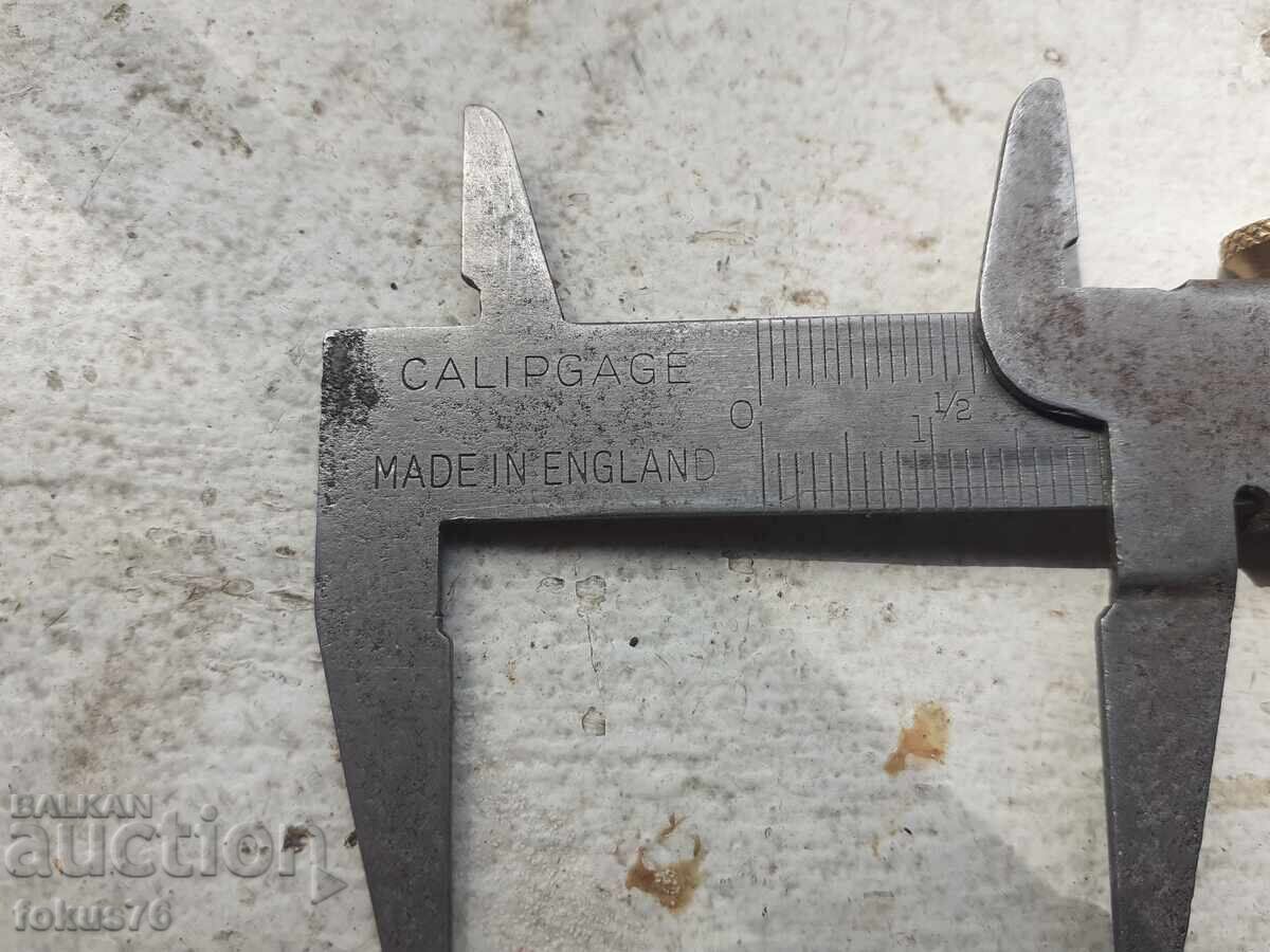 Аукцион Стар английски марков малък шублер