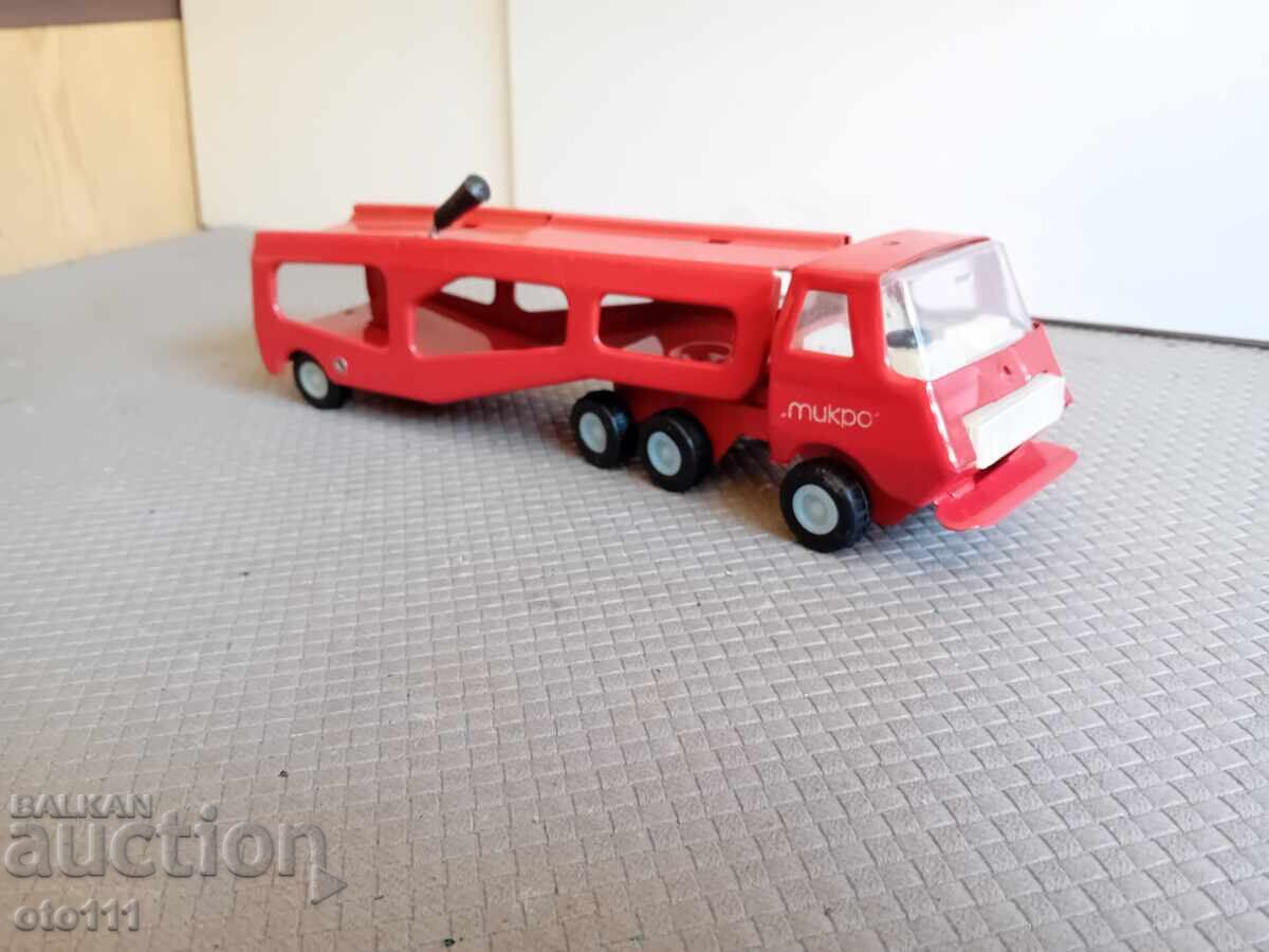 VINTAGE BG, MICRO CAR TRANSPORTER TOY