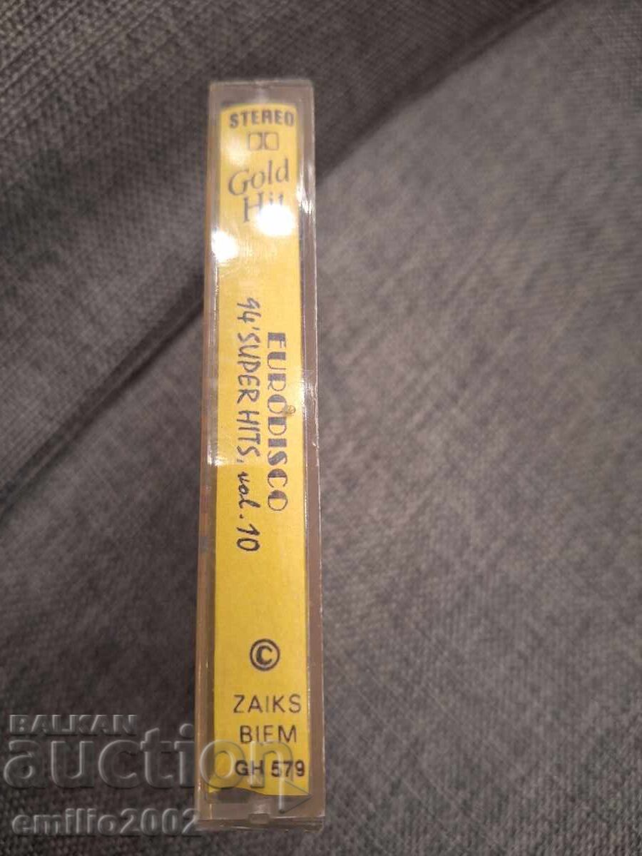 Casetă audio - Eurodisco 10 cu preț € 1.49 | 2.91 BGN