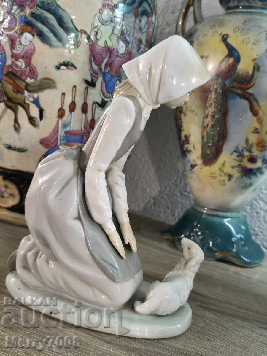 Licitație NAO, lucrat manual în Spania de Lladro !!!