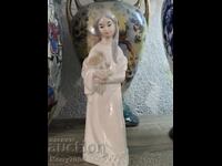 Figurină din porțelan, fabricată de Sango în Spania !!!