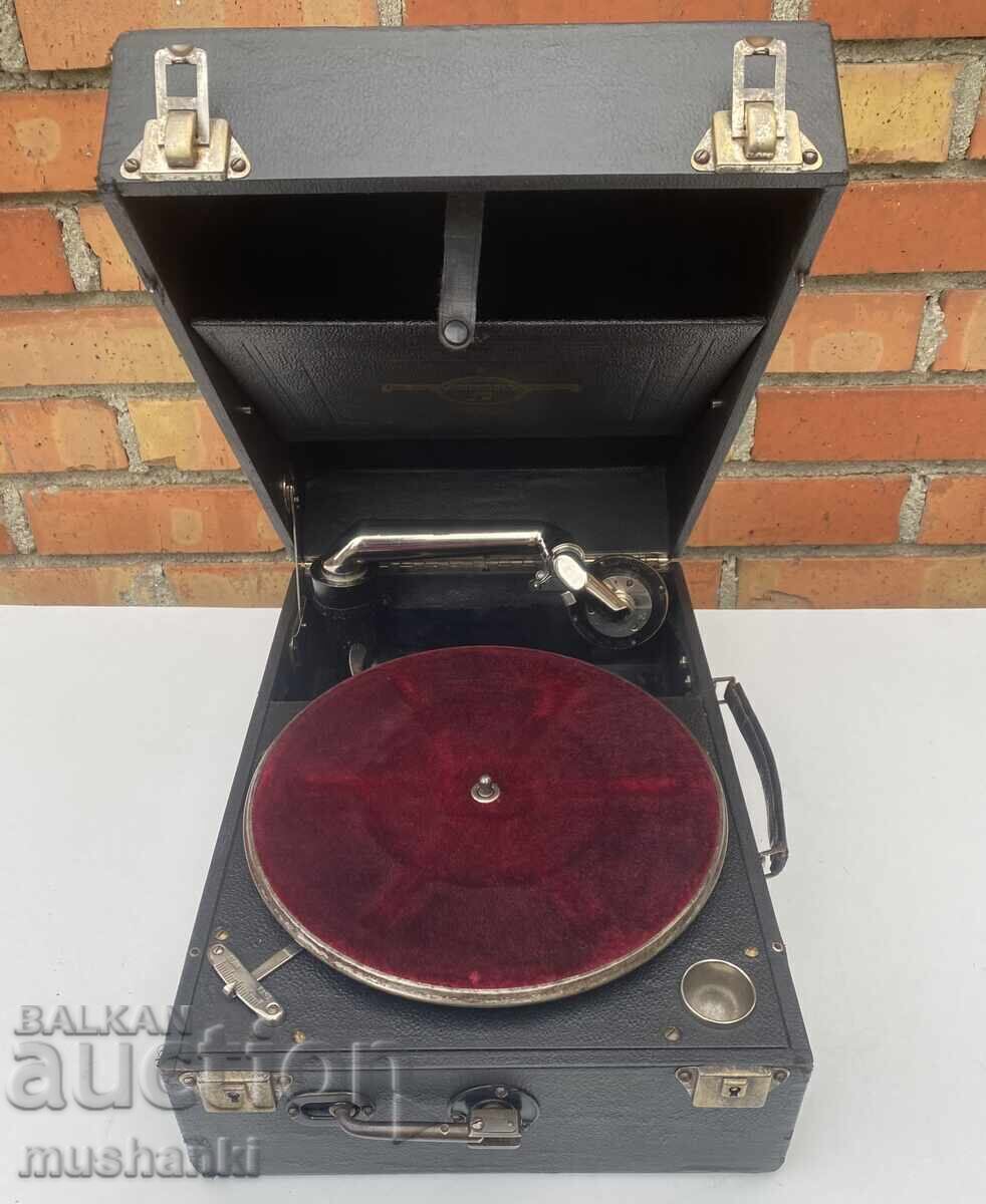 Columbia English crank gramophone - 7