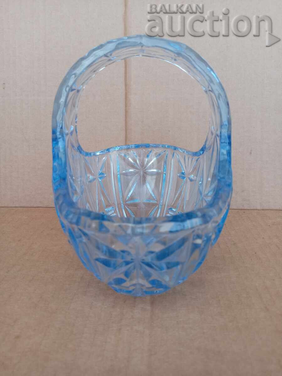 coșuleț vintage din sticlă pentru ouă de Paște anii '50 cu preț € 31.00 | 60.63 BGN