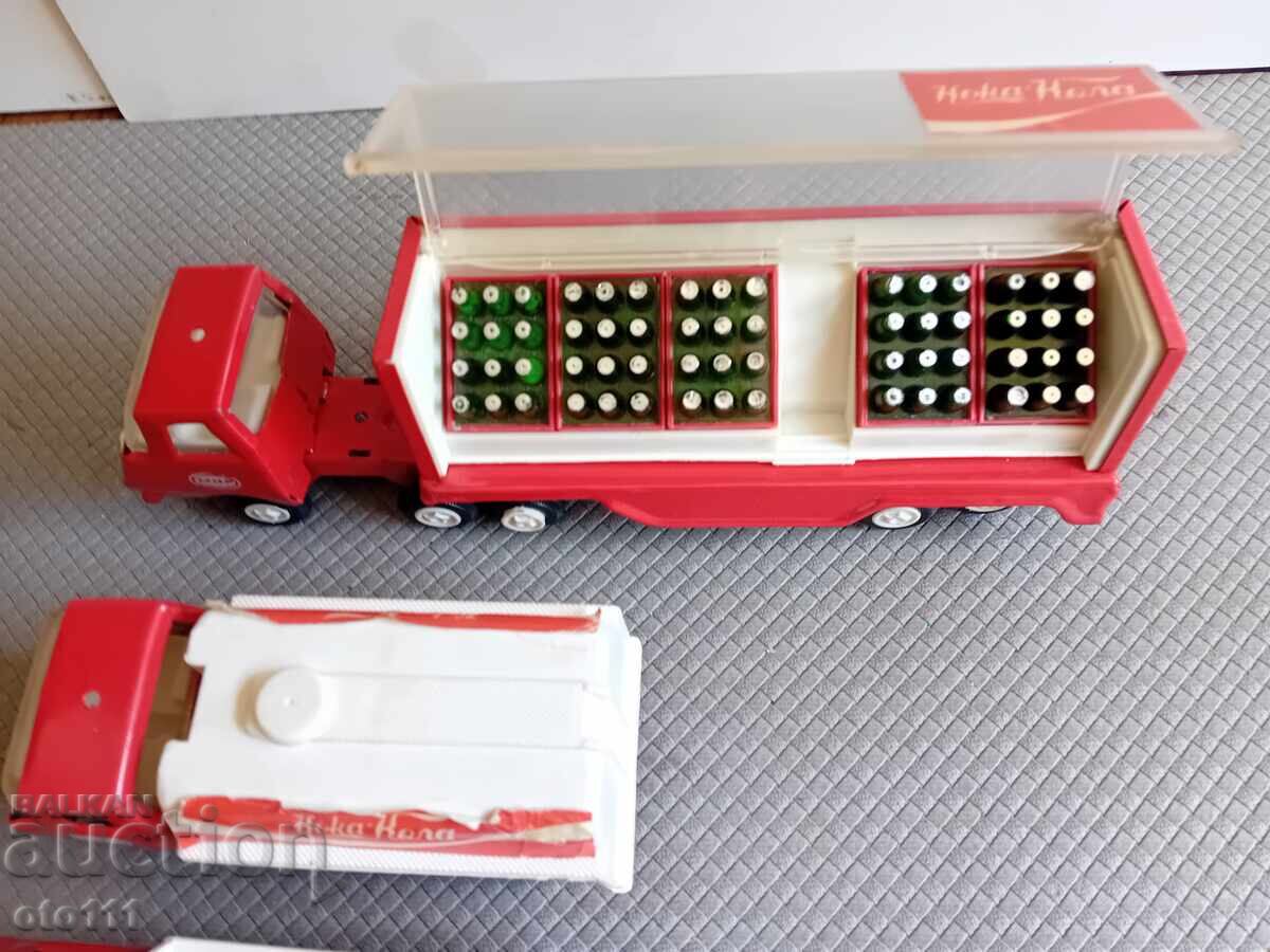 Delivery of OLD BG, TOYS - COCA COLA - PEACE