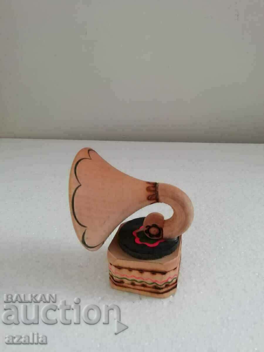 Gramofon - suvenir din lemn - 6