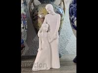 „Moments“ de la Coalport, intitulată „Daddy’s Girl“!