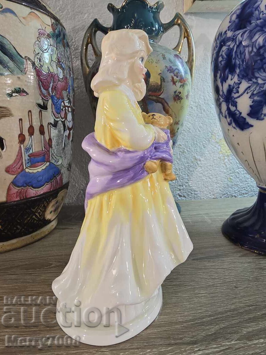 Royal Doulton – μοντέλο “Charity” HN 3087 !!! με τιμή € 120.00 | 234.70 BGN