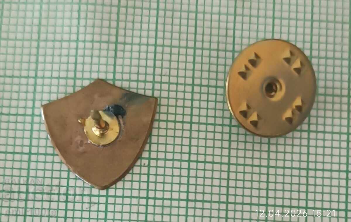 Pin - Petrol gas stations - 6 Pin - Petrol gas stations - 6