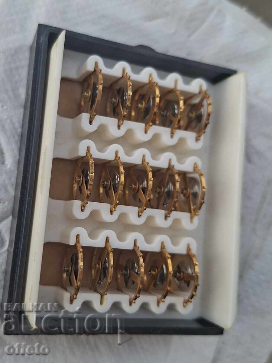 БАЛАНСИ ЗА МЪЛНИЯ /c с цена € 10.00 | 19.56 лв.