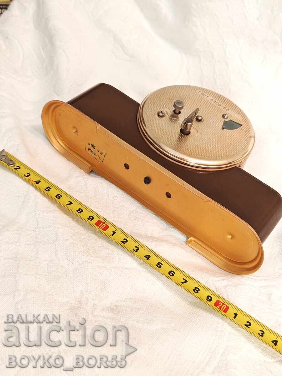 Super Rare Model of Russian Socialist Table Clock Mayak 1970s - 5