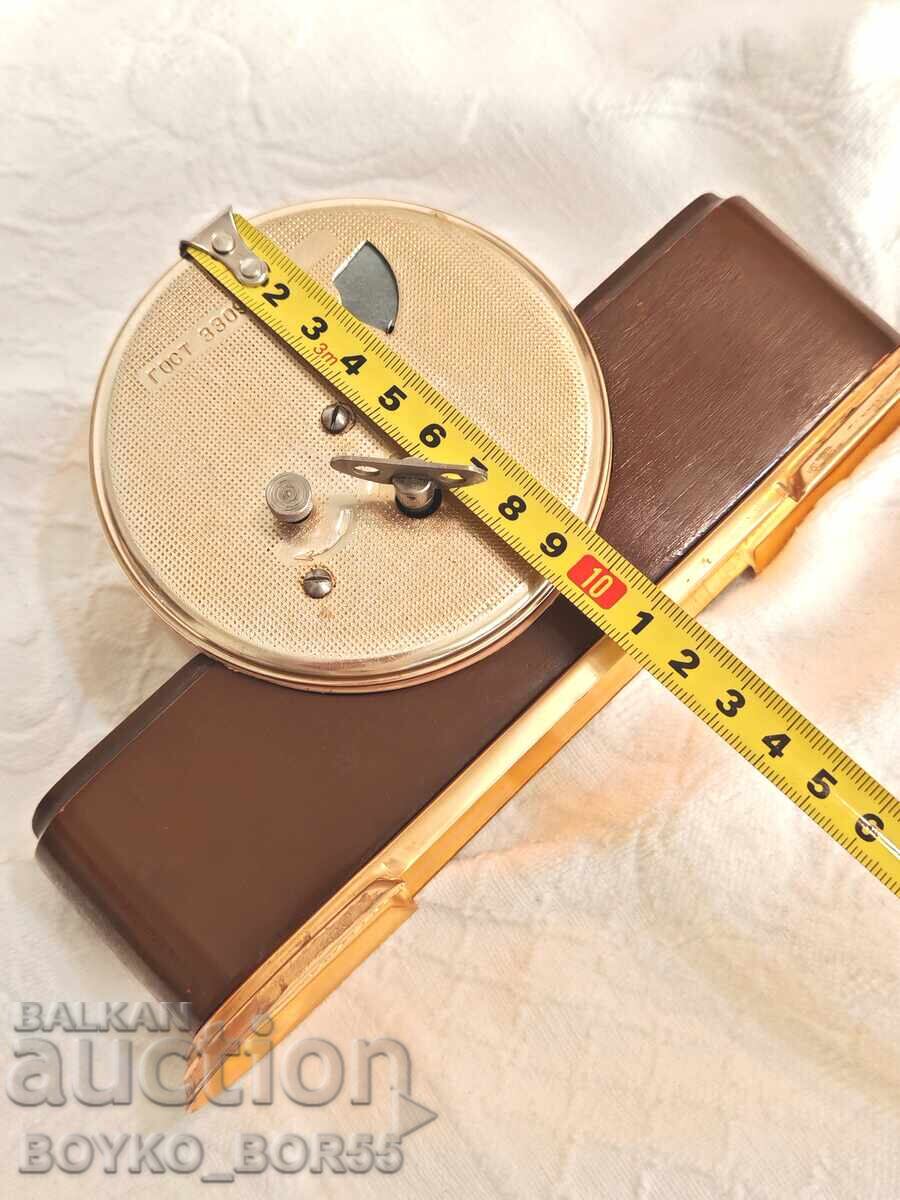 Super Rare Model of Russian Socialist Table Clock Mayak 1970s - 6