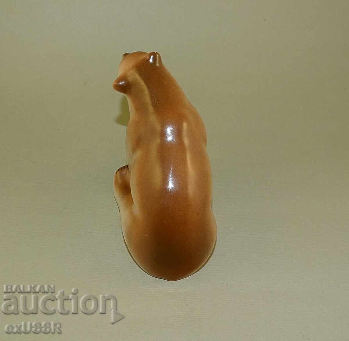 Παράδοση Πορσελάνινο ειδώλιο αρκούδα Isida