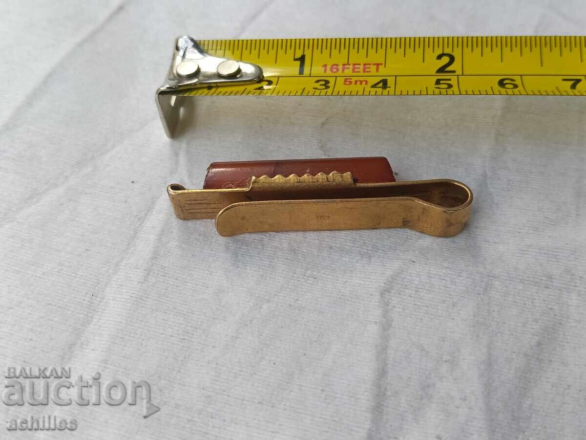 Аукцион Кехлибарена щипка за вратовръзка