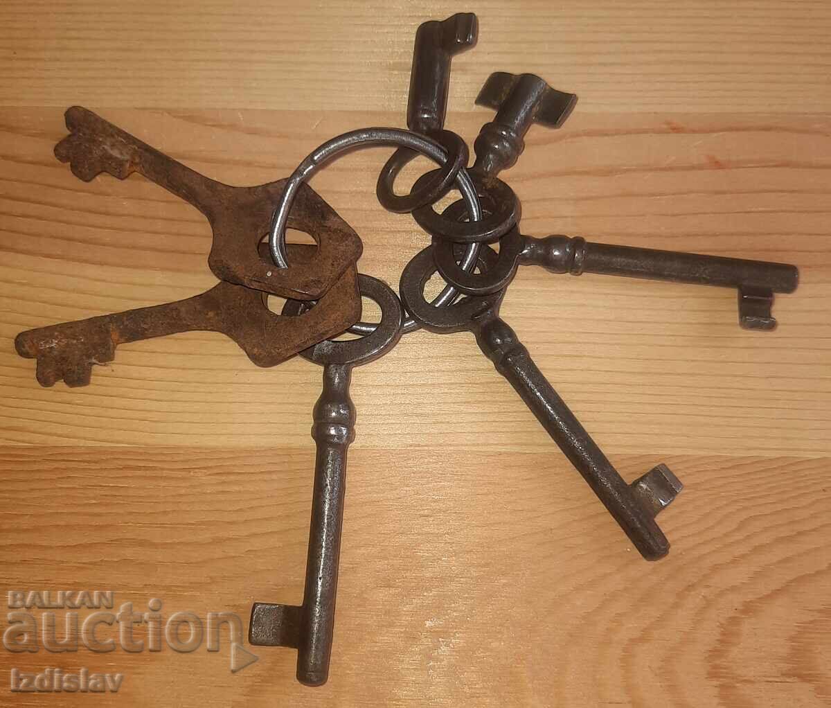 Συλλεκτικά παλαιά κλειδιά