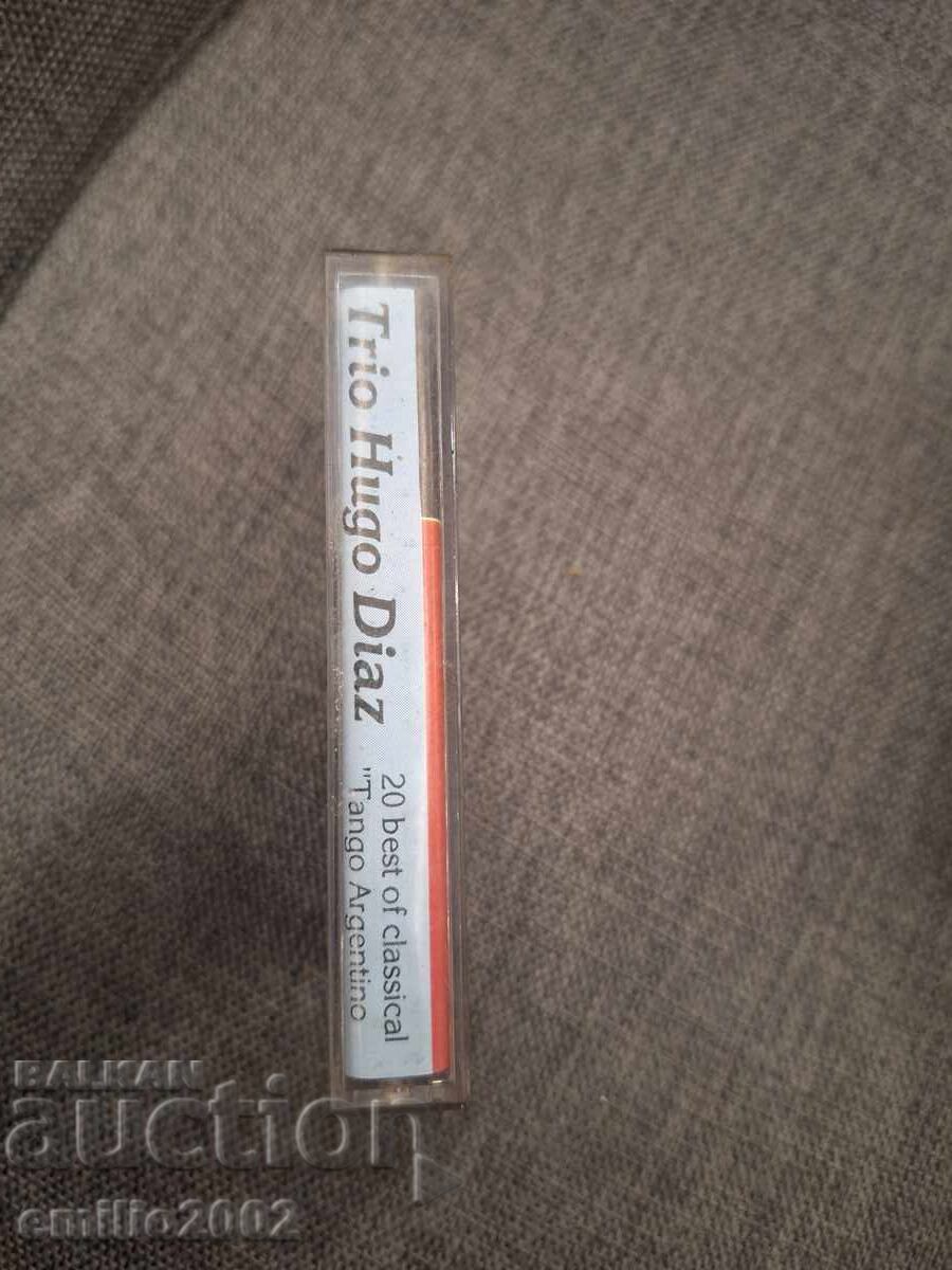 Casetă audio - Trio Hugo Diaz cu preț € 1.49 | 2.91 BGN
