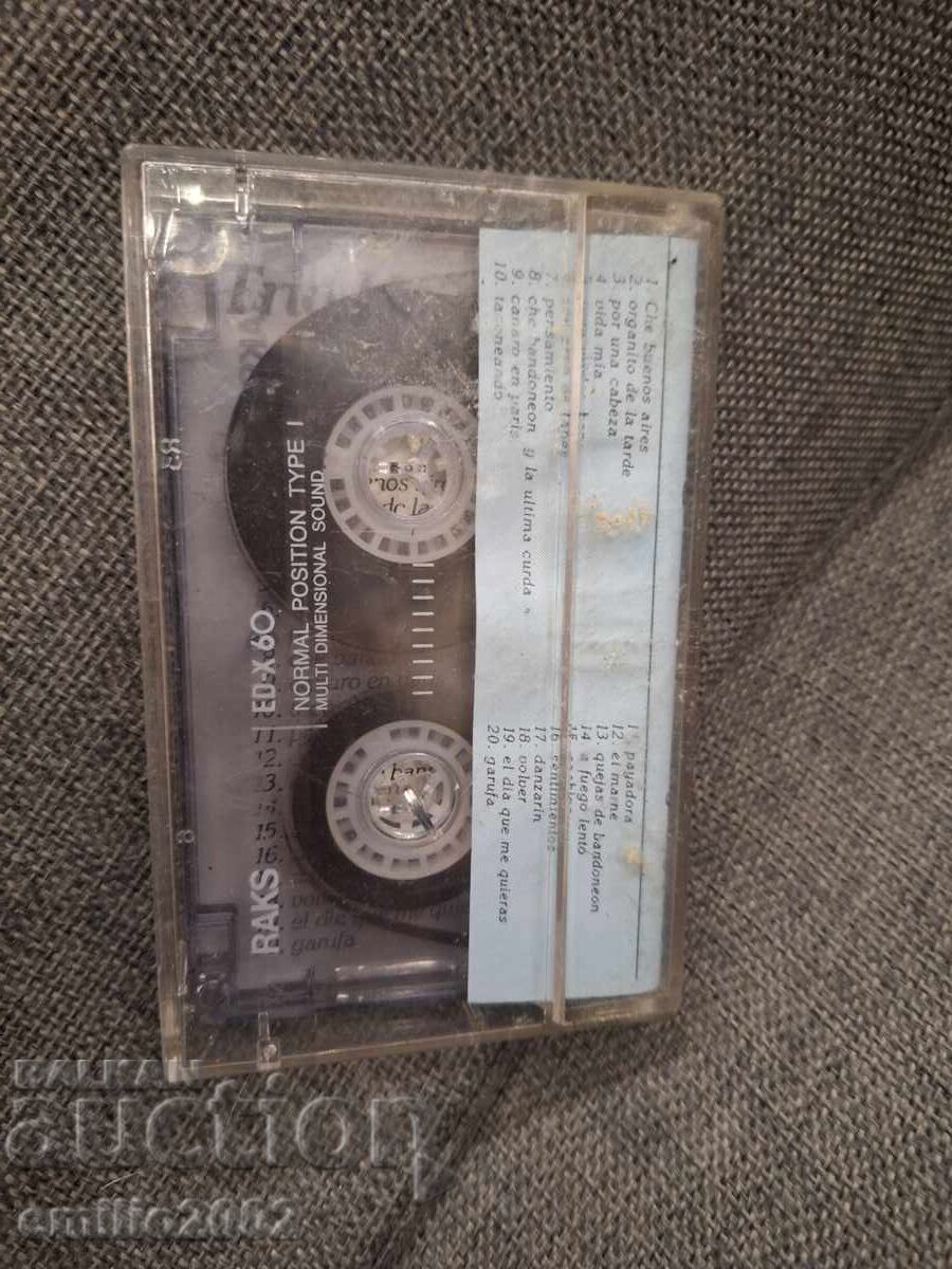 Licitație Casetă audio - Trio Hugo Diaz