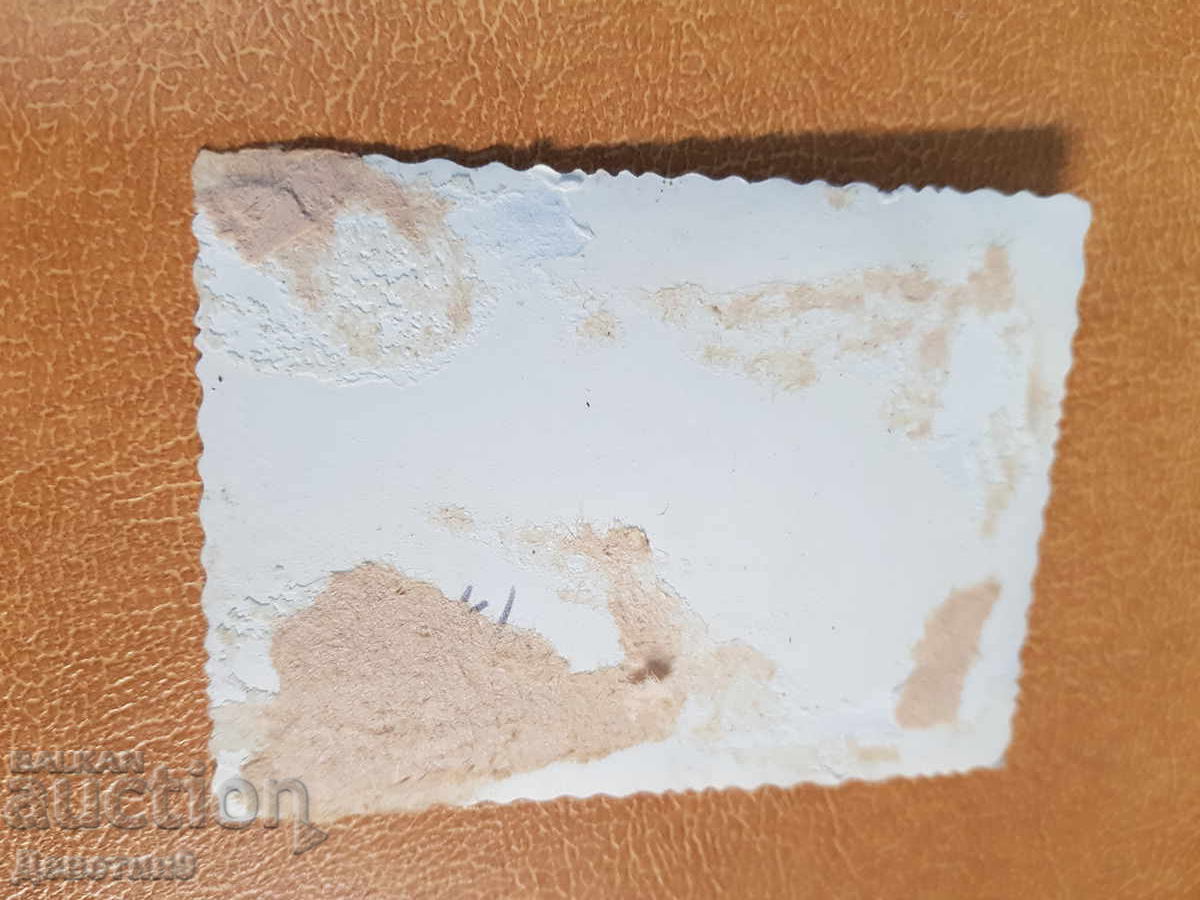 Ομάδα στρατιωτών σε χιονισμένο τοπίο με τιμή € 3.00 | 5.87 BGN